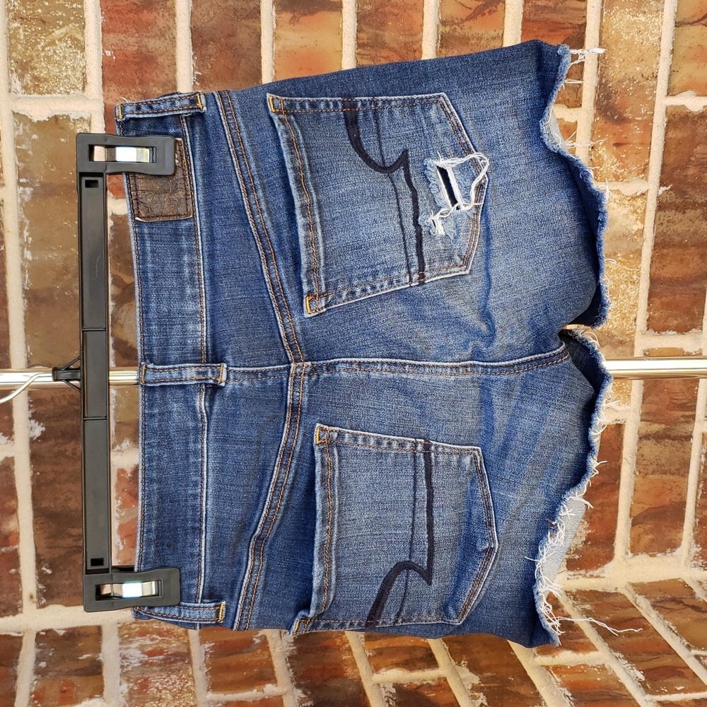 Jean Shorts - Picture 2 of 5
